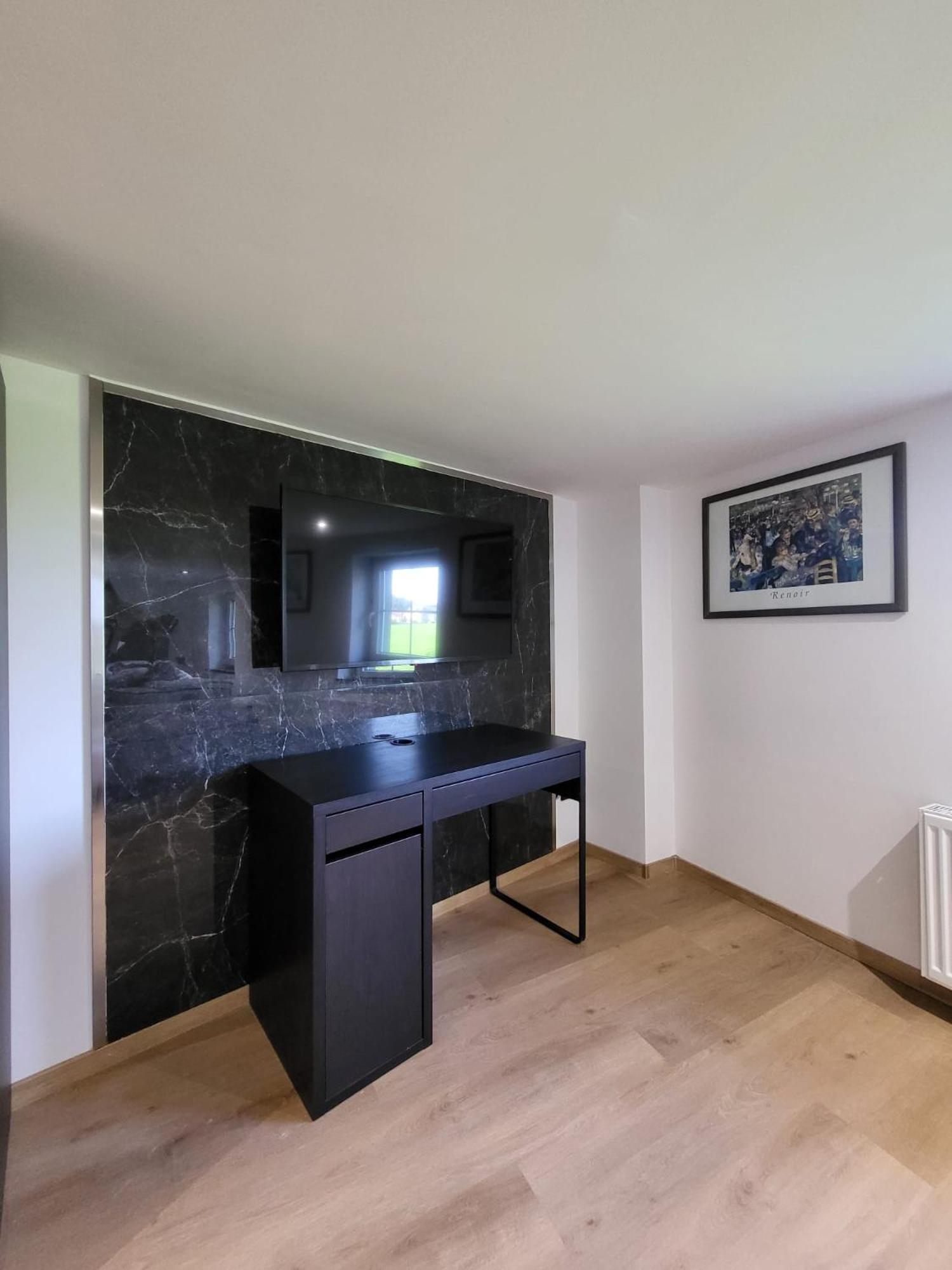 Ny-Golden Apartments-Dortmund Airport Екстер'єр фото