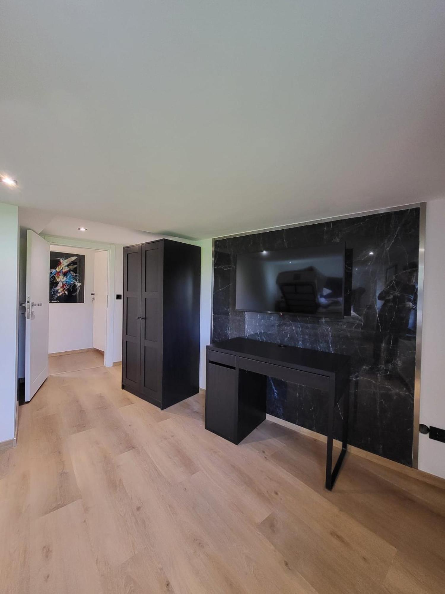 Ny-Golden Apartments-Dortmund Airport Екстер'єр фото